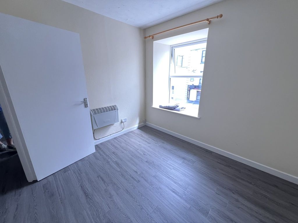 Property photo 1 of 6 Img_1390