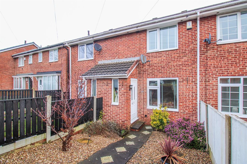 Property photo 1 of 9