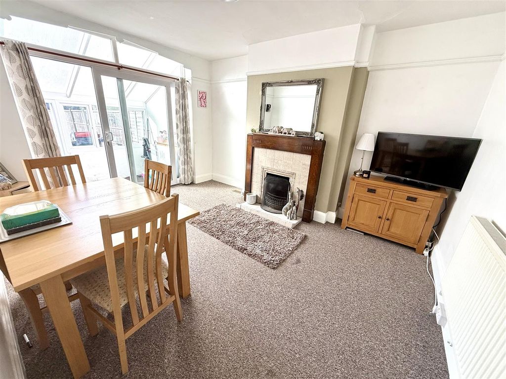 Property photo 3 of 11 Img_6725.Jpeg