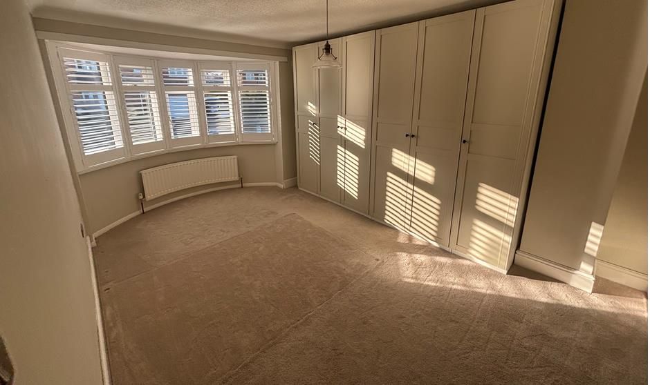 Property photo 2 of 22 Bedroom