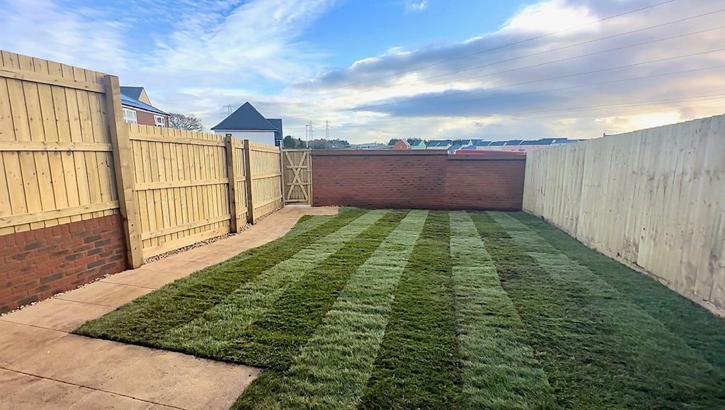 Additional image 13 of 3 bed town house to rentDart Avenue, Topsham, Exeter EX2