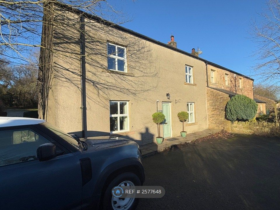 Property photo 2 of 35