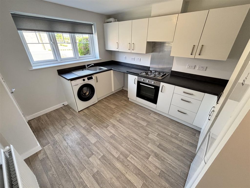 Property photo 2 of 14 Kitchen/Diner