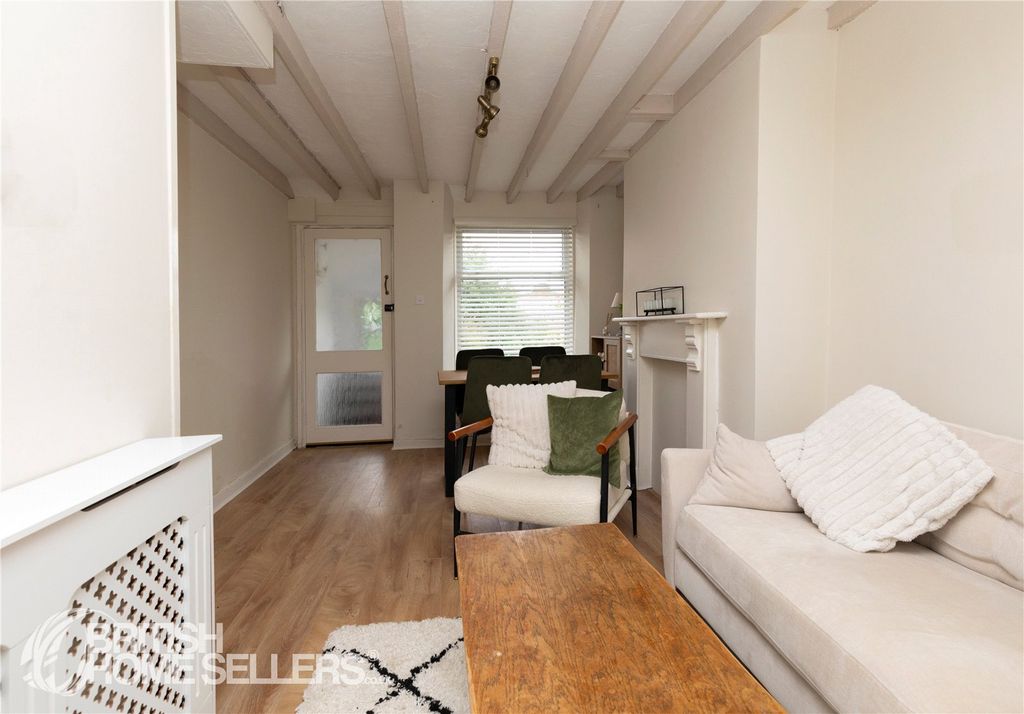 Property photo 3 of 10 Picture No. 07