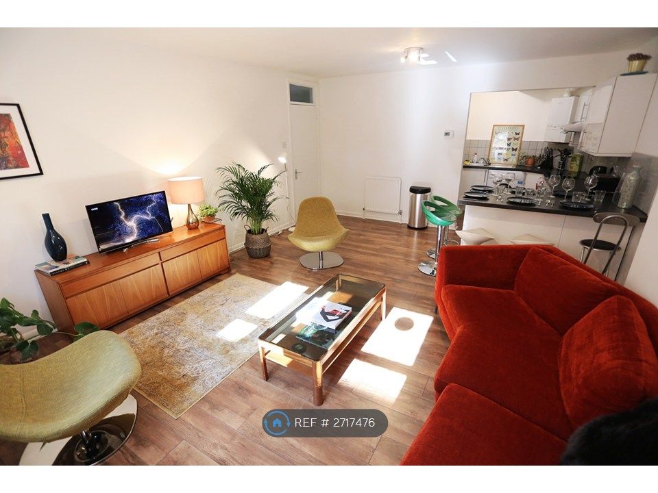 Property photo 3 of 27