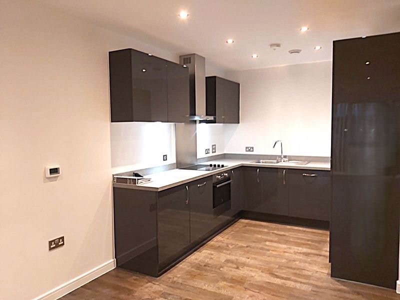 Property photo 3 of 8 Photo 5