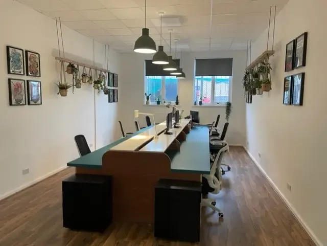 Property photo 1 of 6