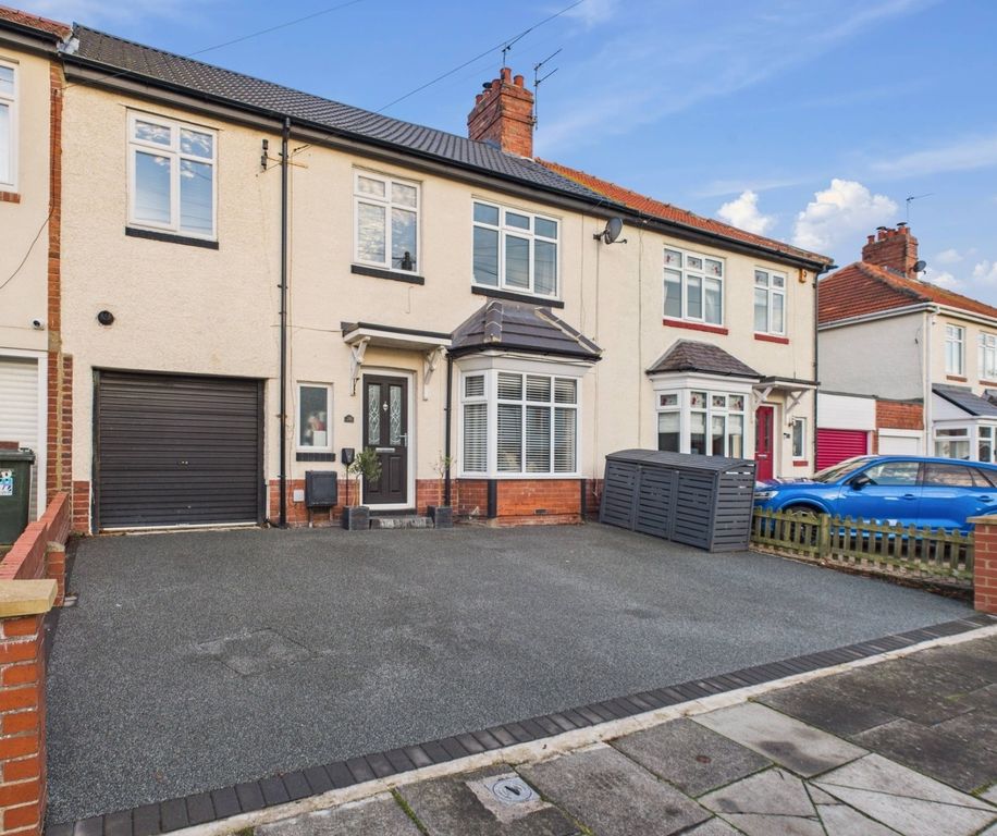 Property photo 1 of 15 Cam02195G0-Pr0093-Still042