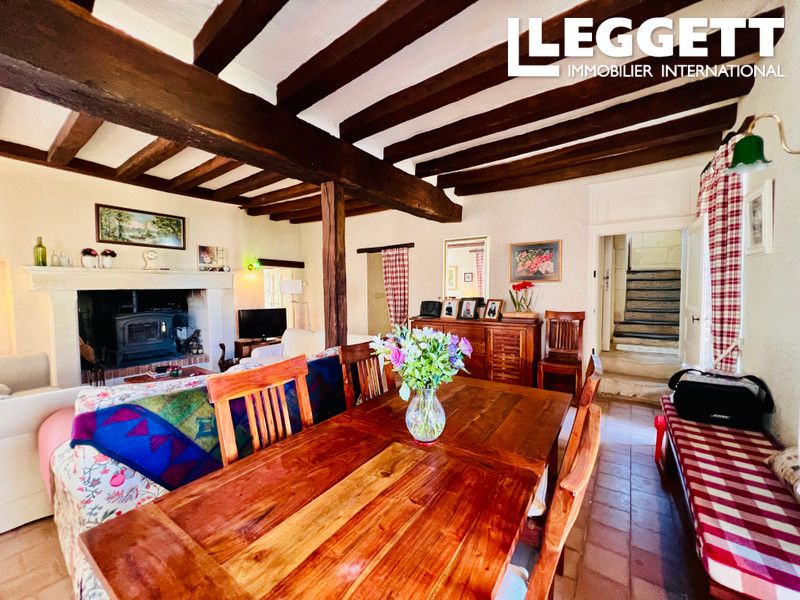 Property photo 2 of 10