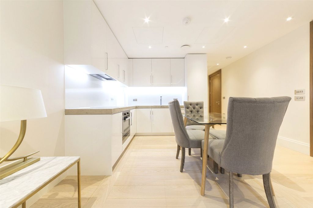 Property photo 2 of 13 Picture No. 04