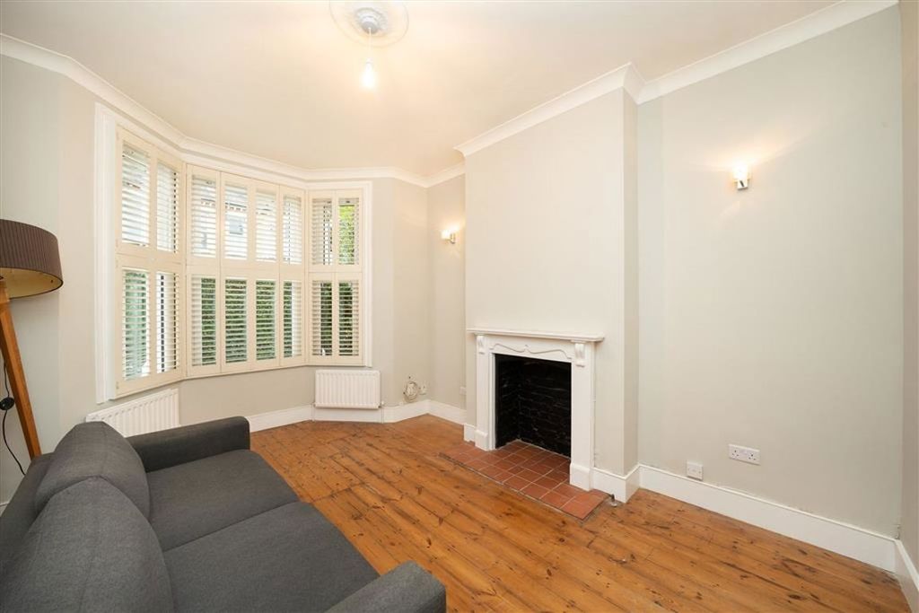 Property photo 2 of 5