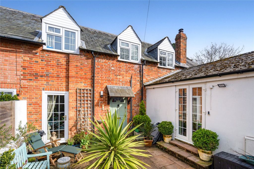 Property photo 2 of 21 Private Courtyard