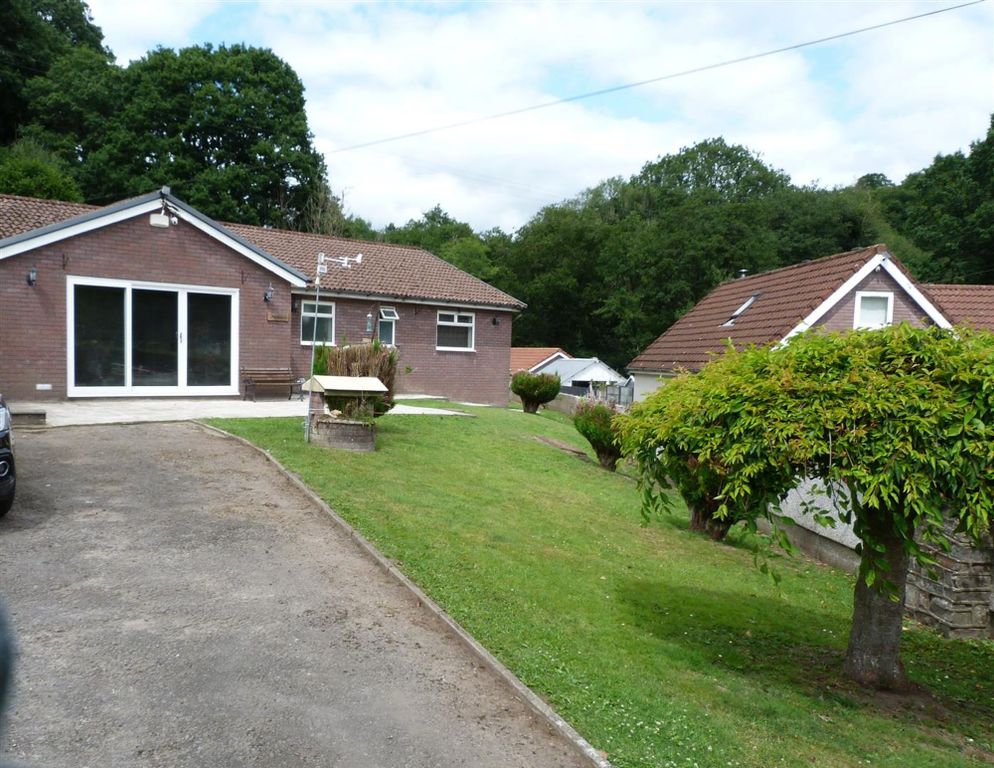 Property photo 1 of 29