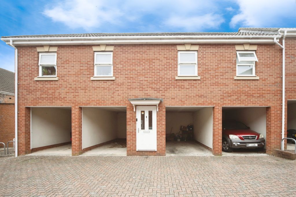 Property photo 1 of 13