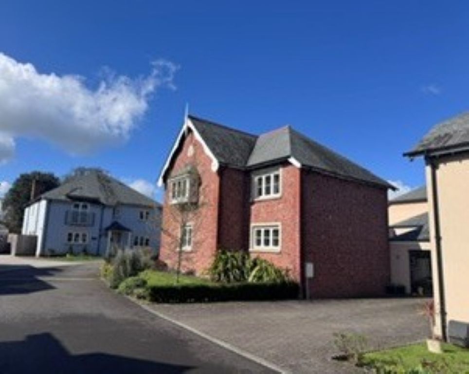 Property photo 1 of 21