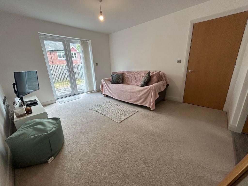 Property photo 2 of 13 Photo 2