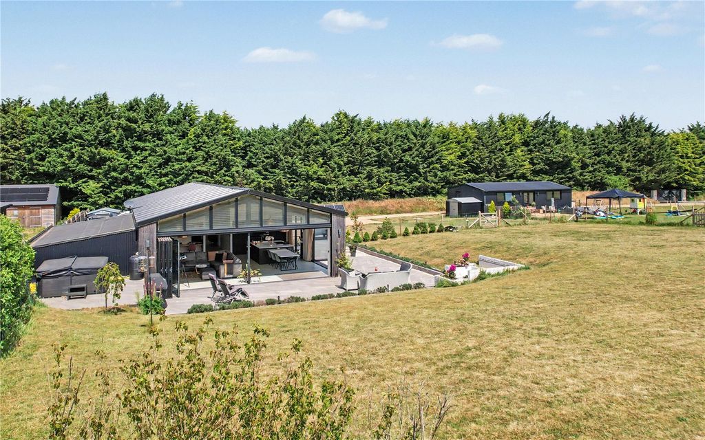 Property photo 1 of 24 Picture No. 85