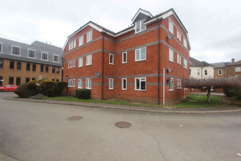 Property photo 1 of 15