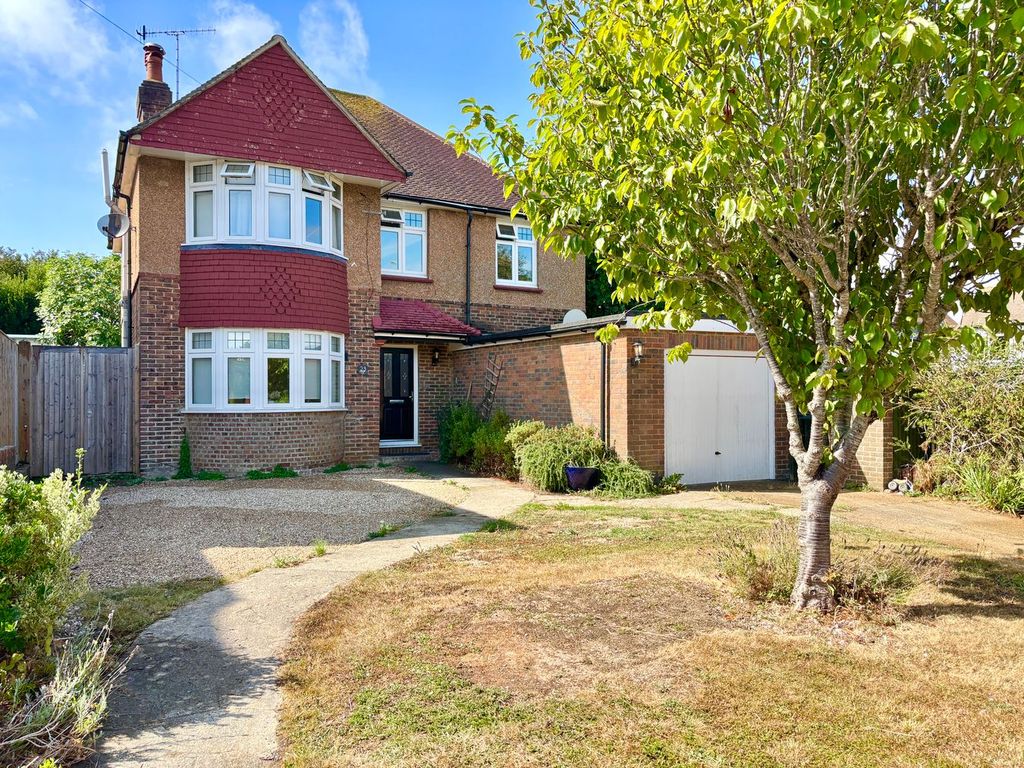 Property photo 1 of 21