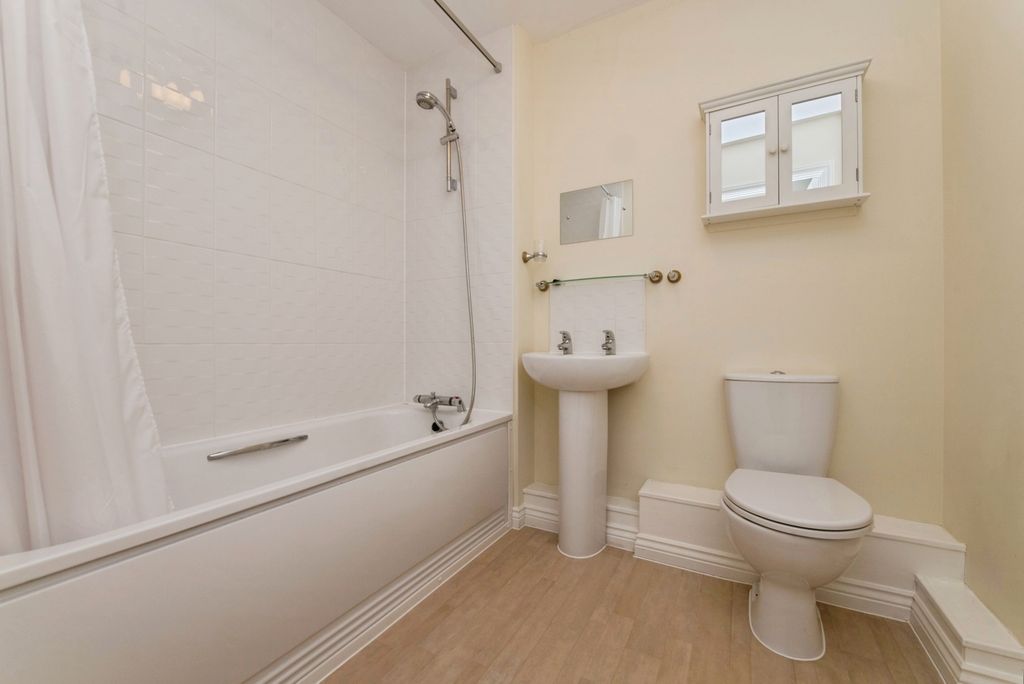 Property photo 2 of 11 Pbox-Img.Jpg