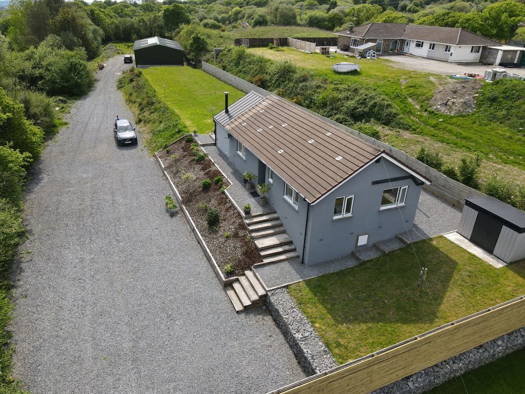 Property photo 1 of 42