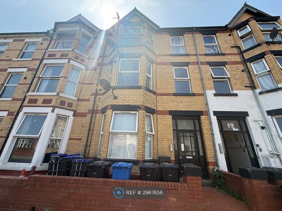 Property photo 1 of 5