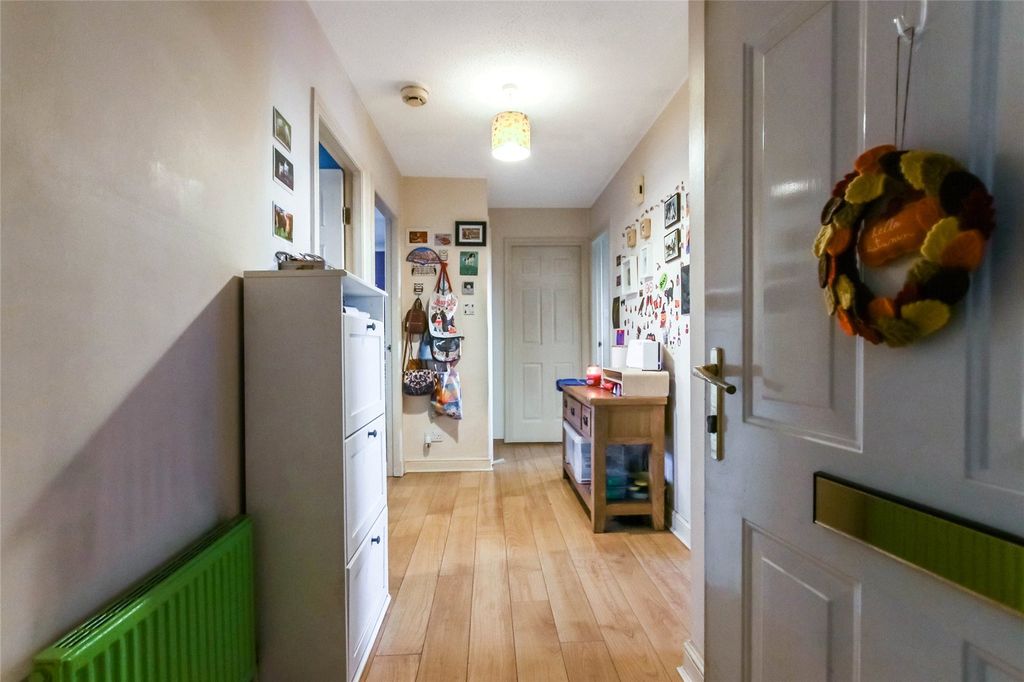 Property photo 2 of 12 Picture No. 03