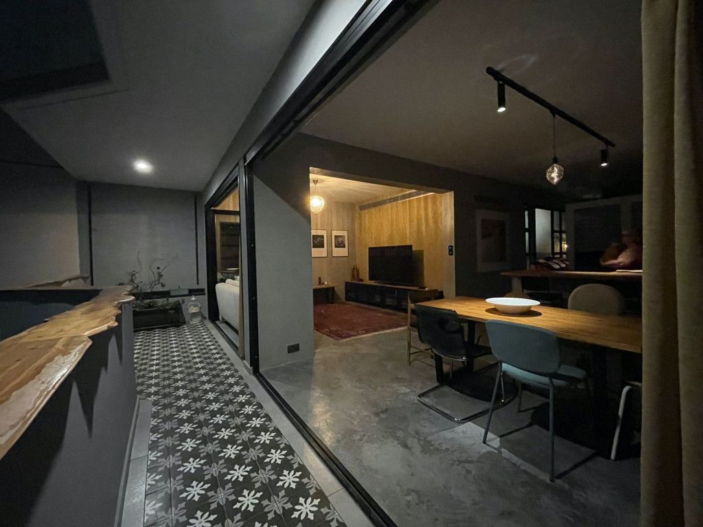 Property photo 1 of 36