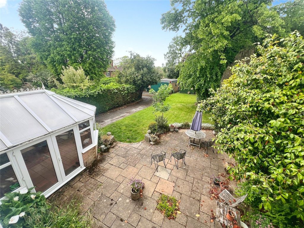 Additional image 16 of 4 bed detached house for saleWinton Road, Aldershot, Hampshire GU11