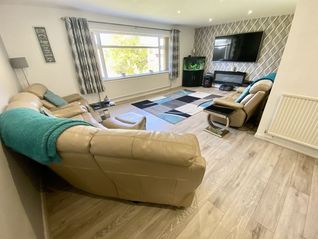 Property photo 3 of 29 Lounge-Dining Room