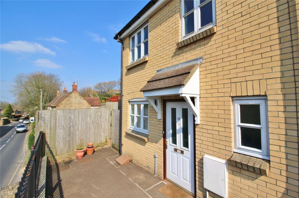 Property photo 1 of 19 Picture No. 01