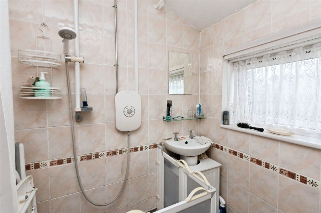 Property photo 3 of 22 Picture No. 39