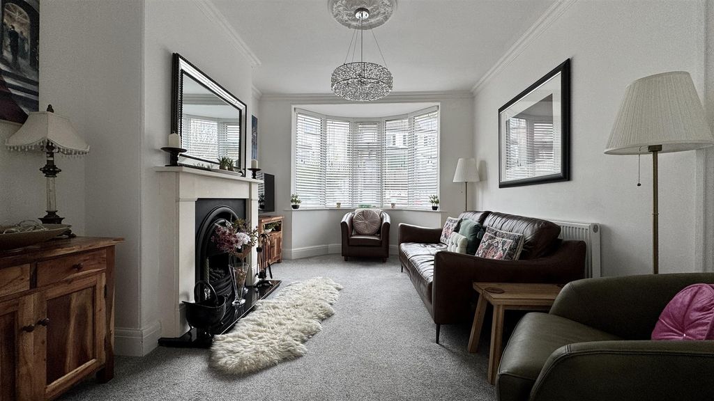 Property photo 2 of 19 Img_2388.Jpeg