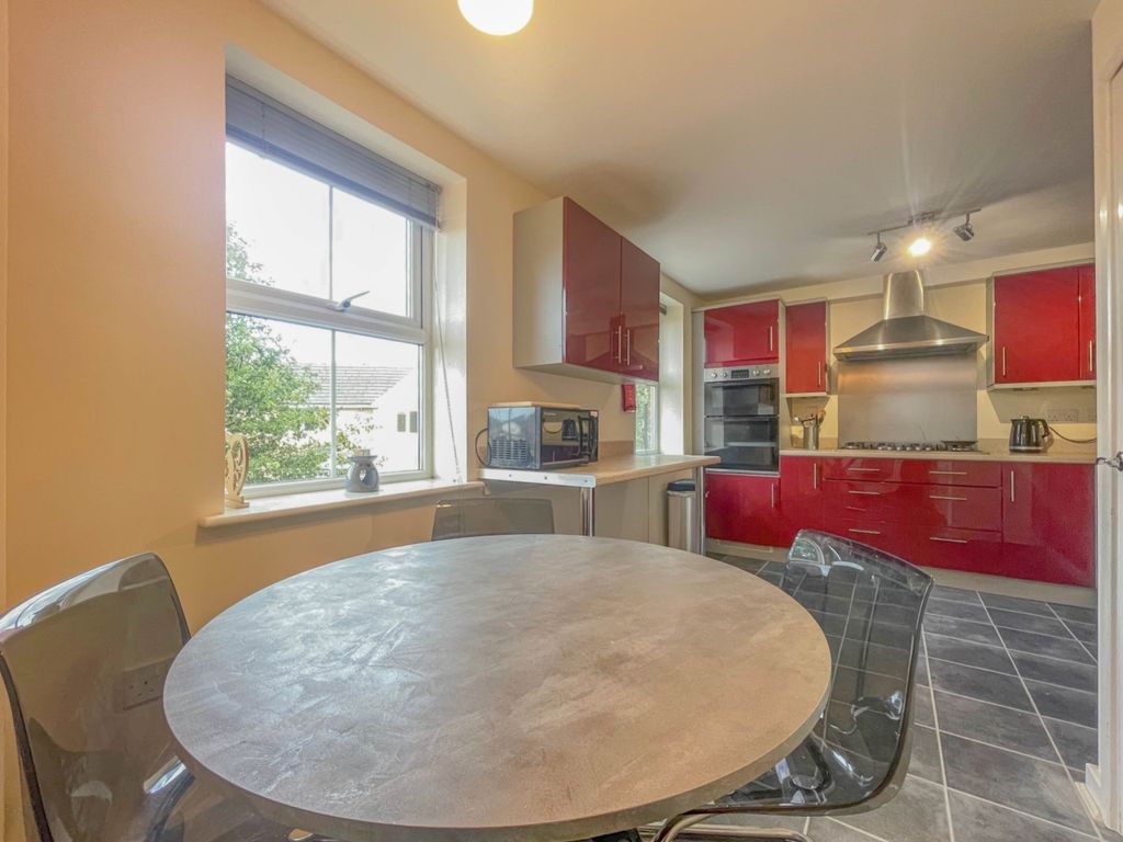 Property photo 2 of 5 Lrg_Kitchen Diner 2