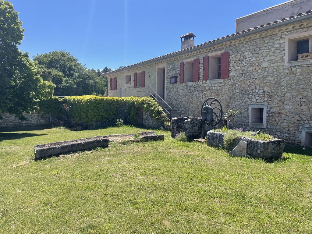 Property photo 3 of 24