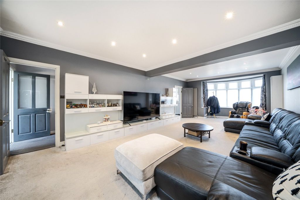 Property photo 2 of 14 Reception