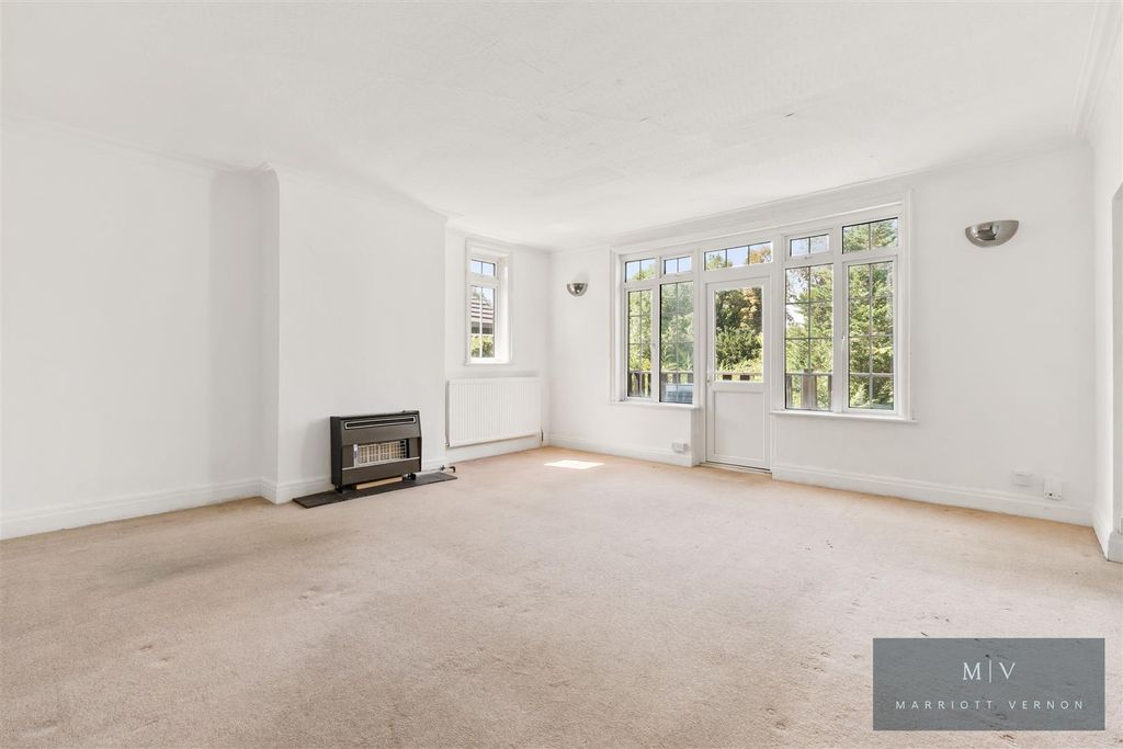 Additional image 7 of 6 bed detached house for saleCroham Park Avenue, South Croydon CR2