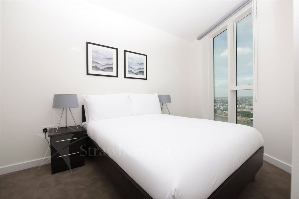 Property photo 3 of 9 Picture No. 17