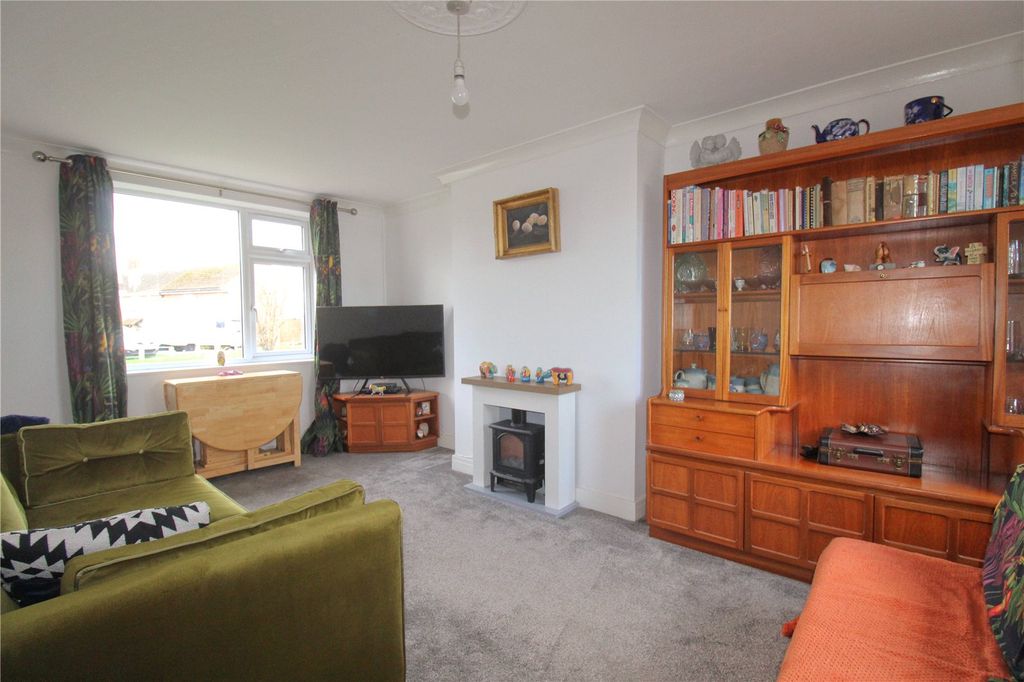 Property photo 3 of 16 Picture No. 13