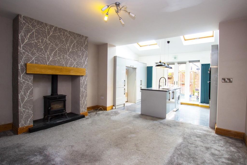 Property photo 1 of 10 Shorrock (2).Jpg