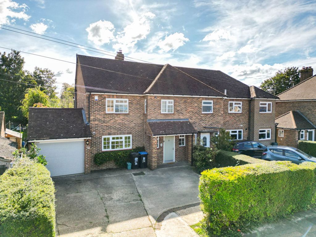 Property photo 3 of 30