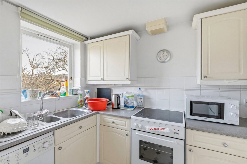 Property photo 3 of 4 Picture No. 13