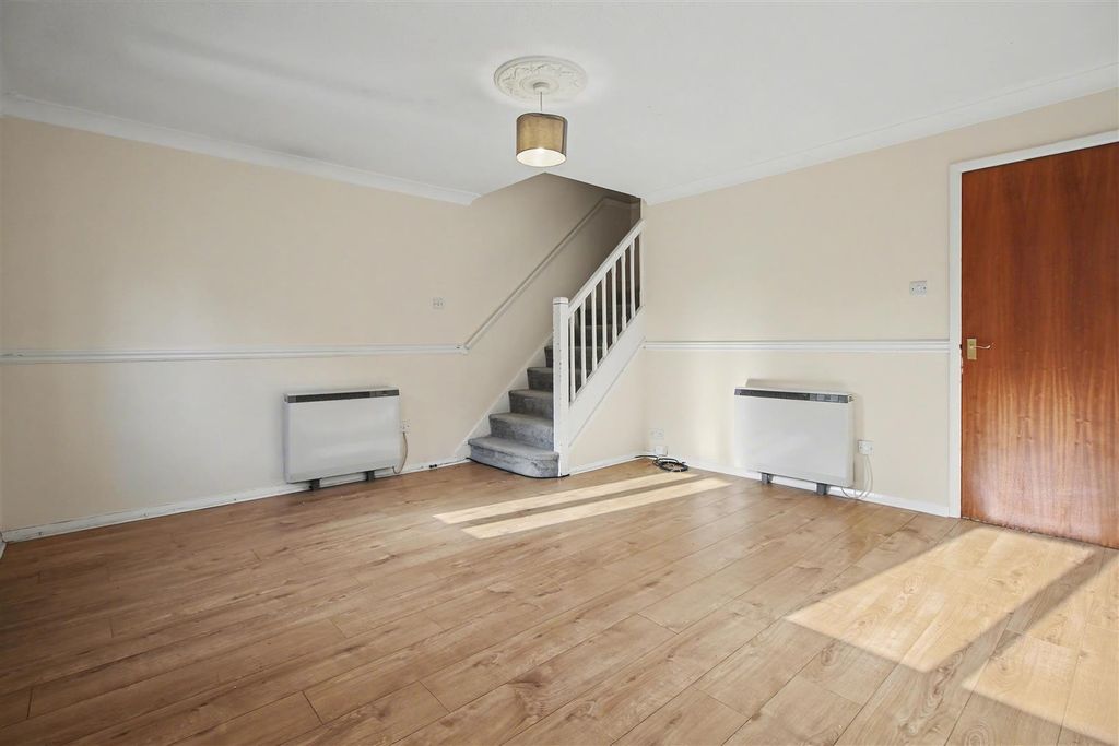 Property photo 2 of 15 Img_5163.Jpg