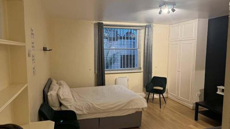 Property photo 2 of 8 Photo 2