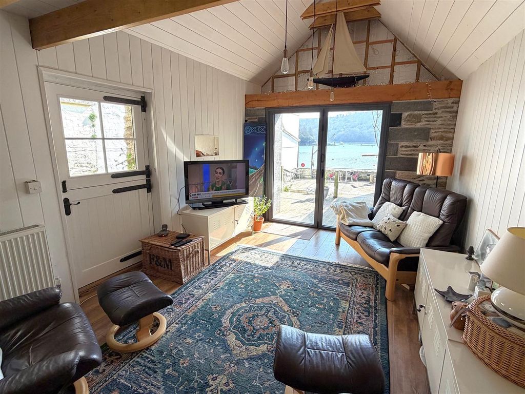 Property photo 3 of 13 10.Jpg