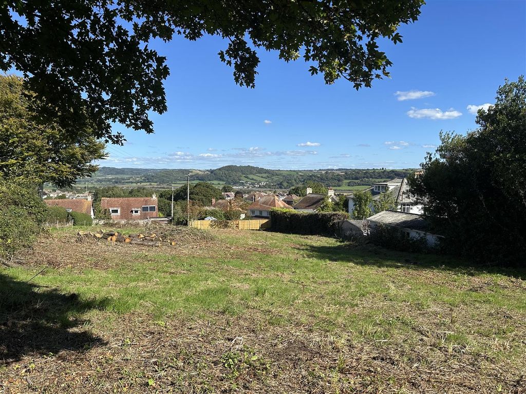 Property photo 1 of 17 Land