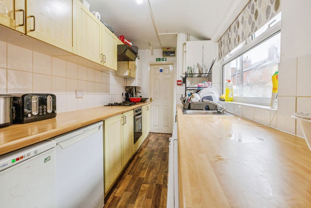 Property photo 2 of 11 Photo