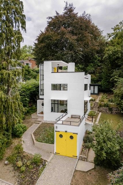 Property photo 3 of 30