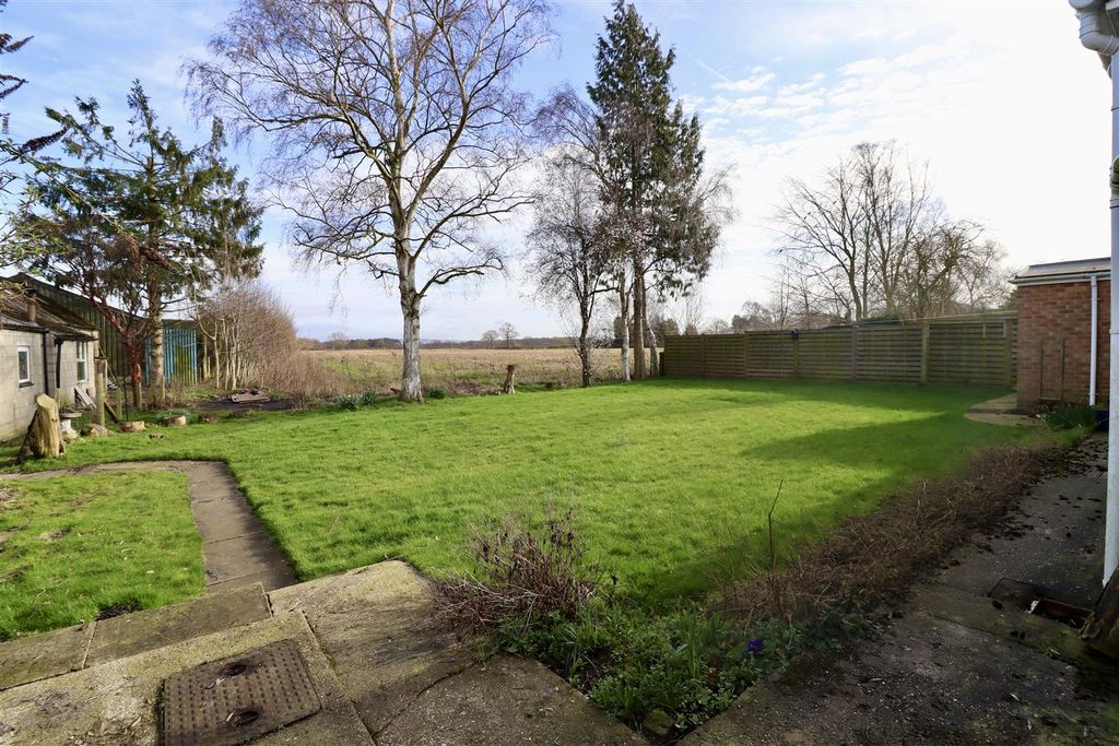 Property photo 2 of 15