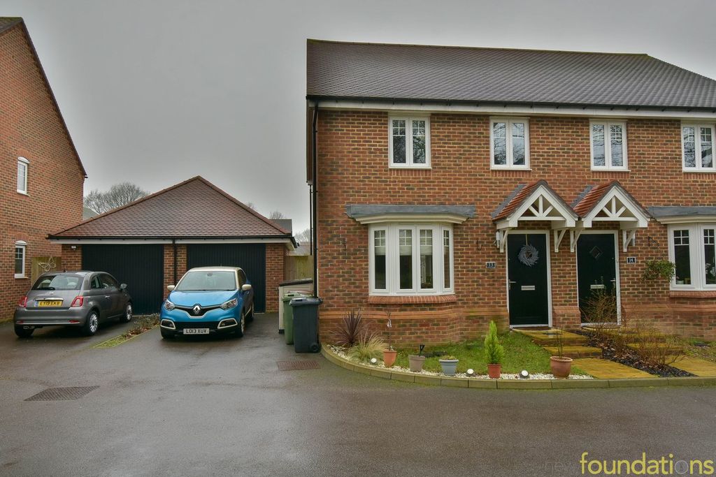 Property photo 2 of 19